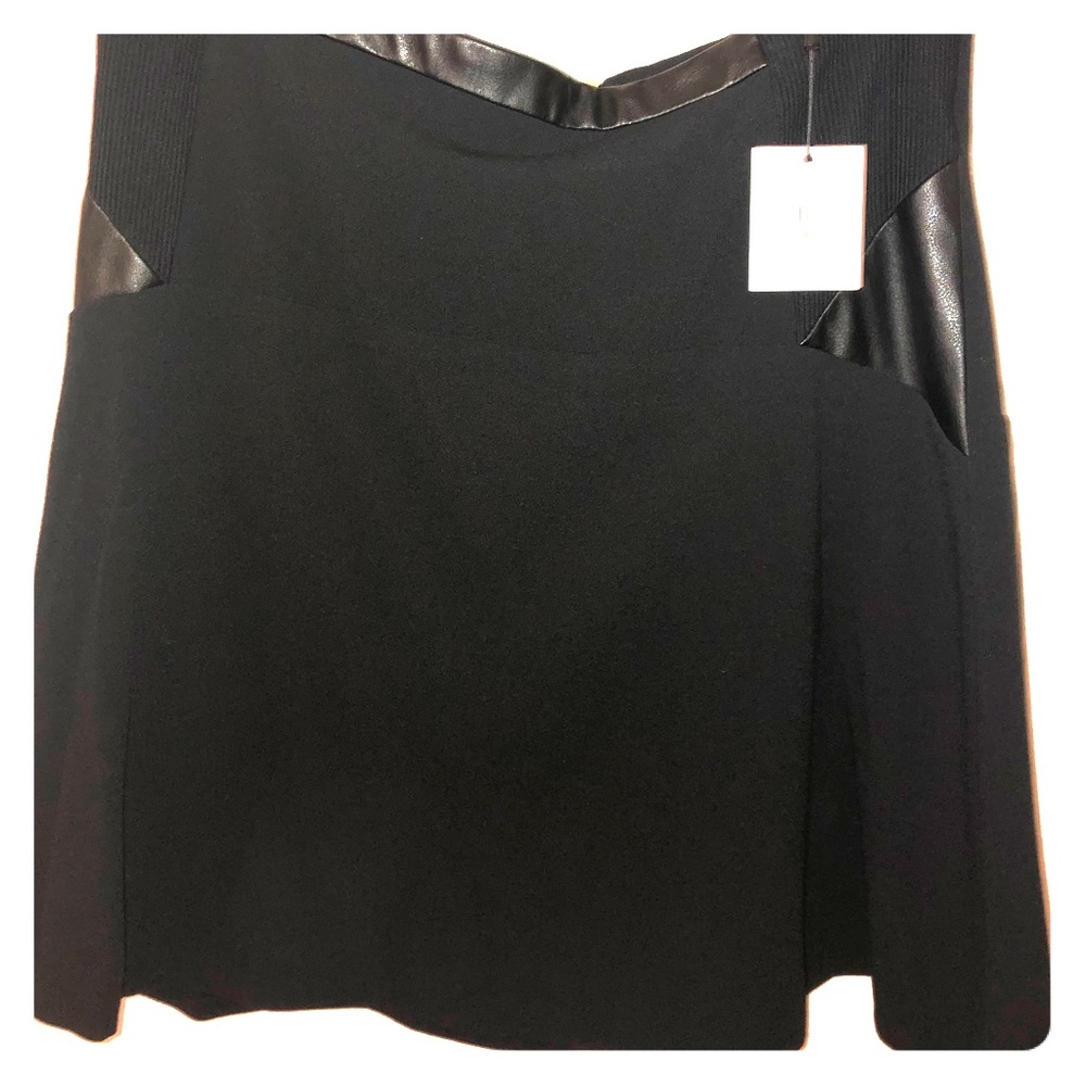 Women’s Calvin Klein skirt